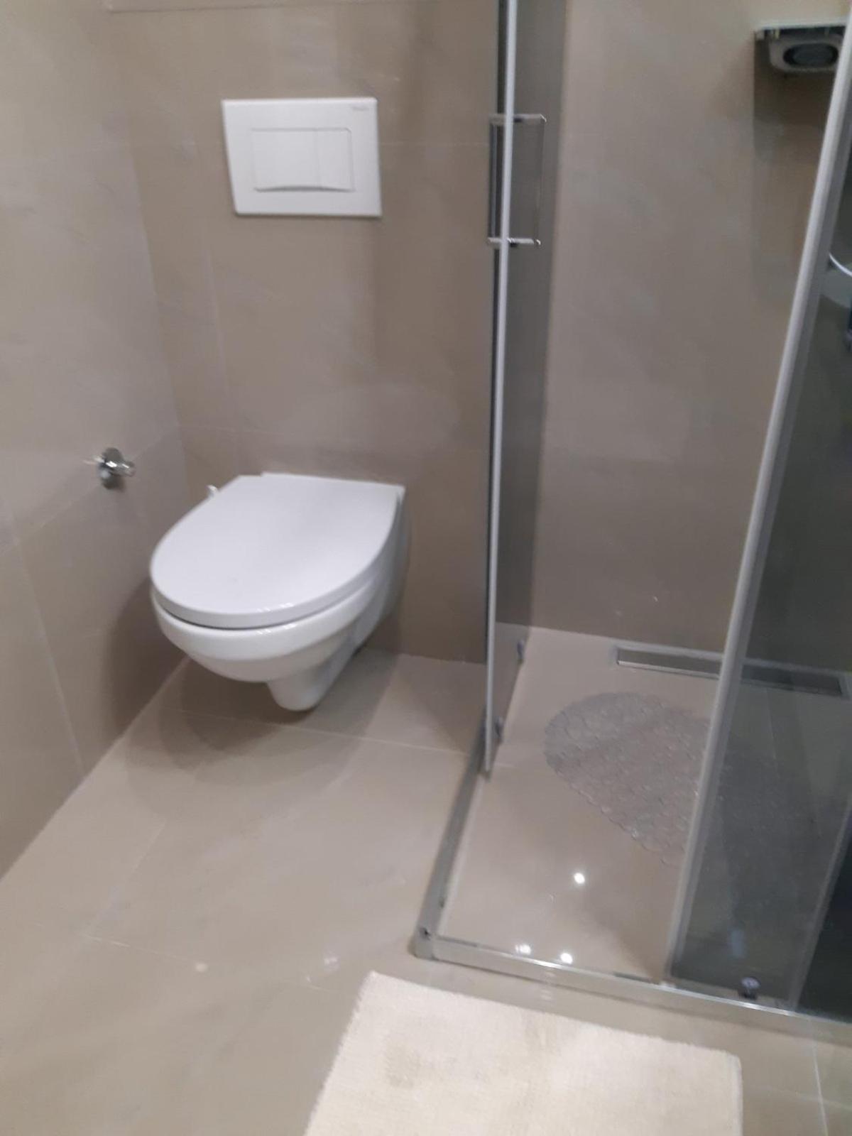 Anela Apartment